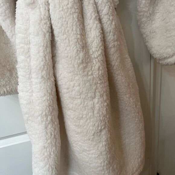 Pottery barn teddy bear robe white womens unisex super soft - Picture 8 of 8